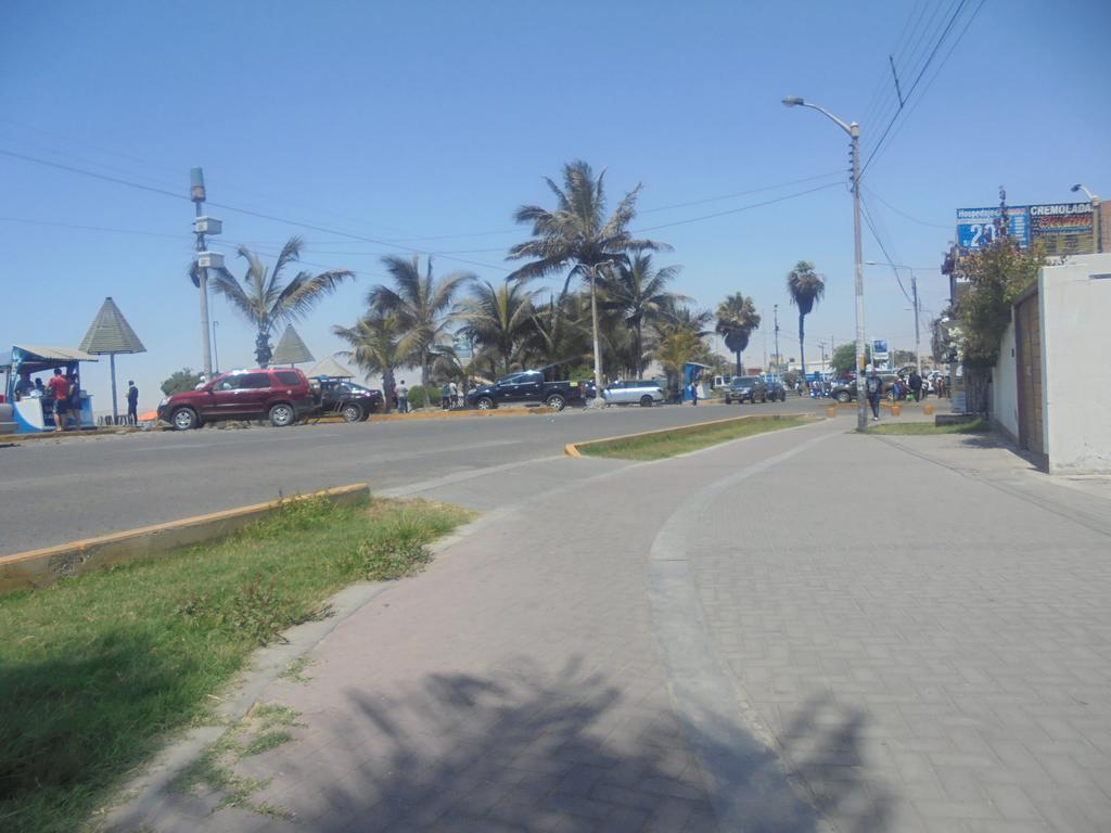 Lola Hosting Hotel Huanchaco Exterior photo